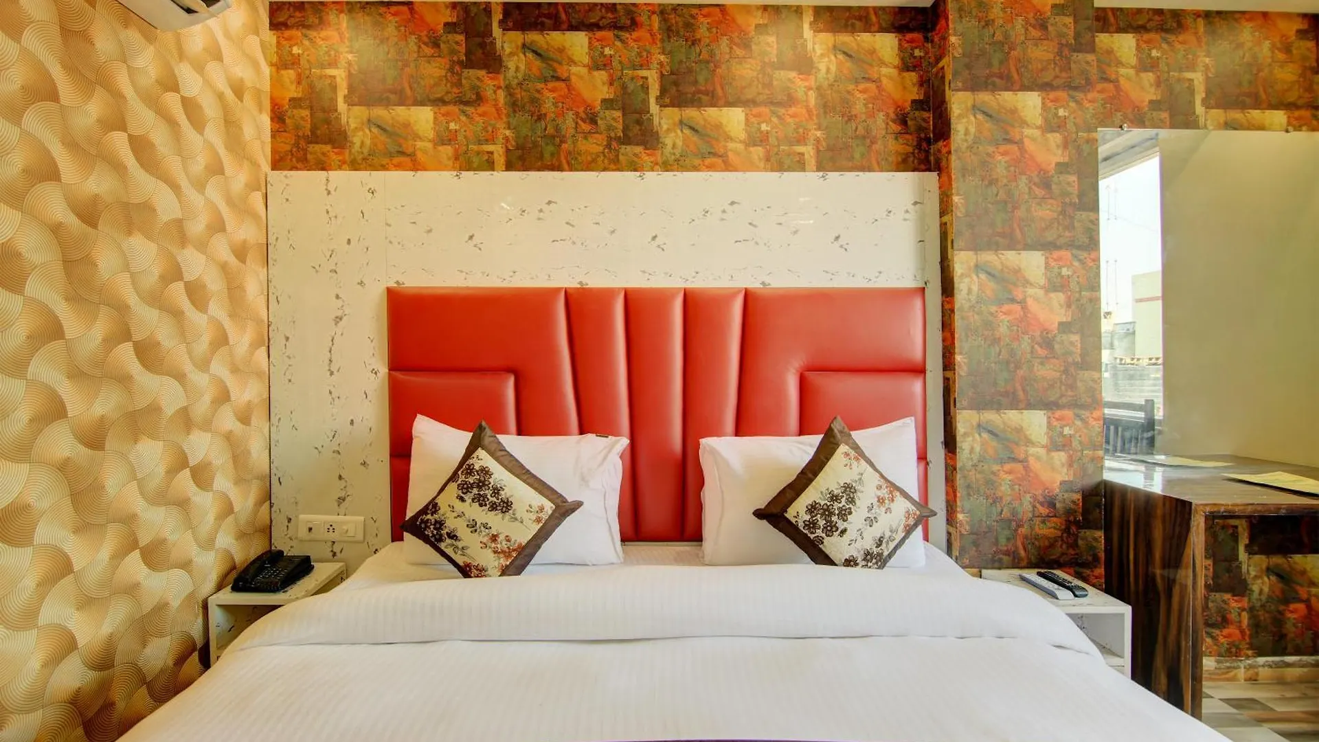 Hotel Smart Signature Delhi Airport New Delhi