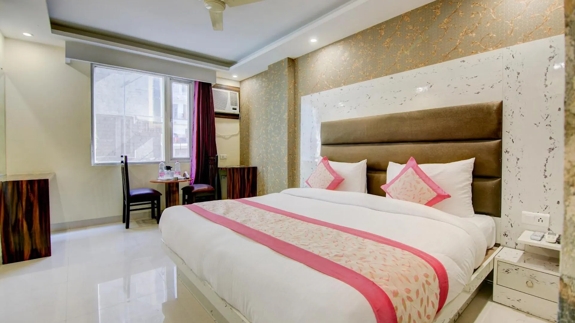 Hotel Smart Signature Delhi Airport New Delhi