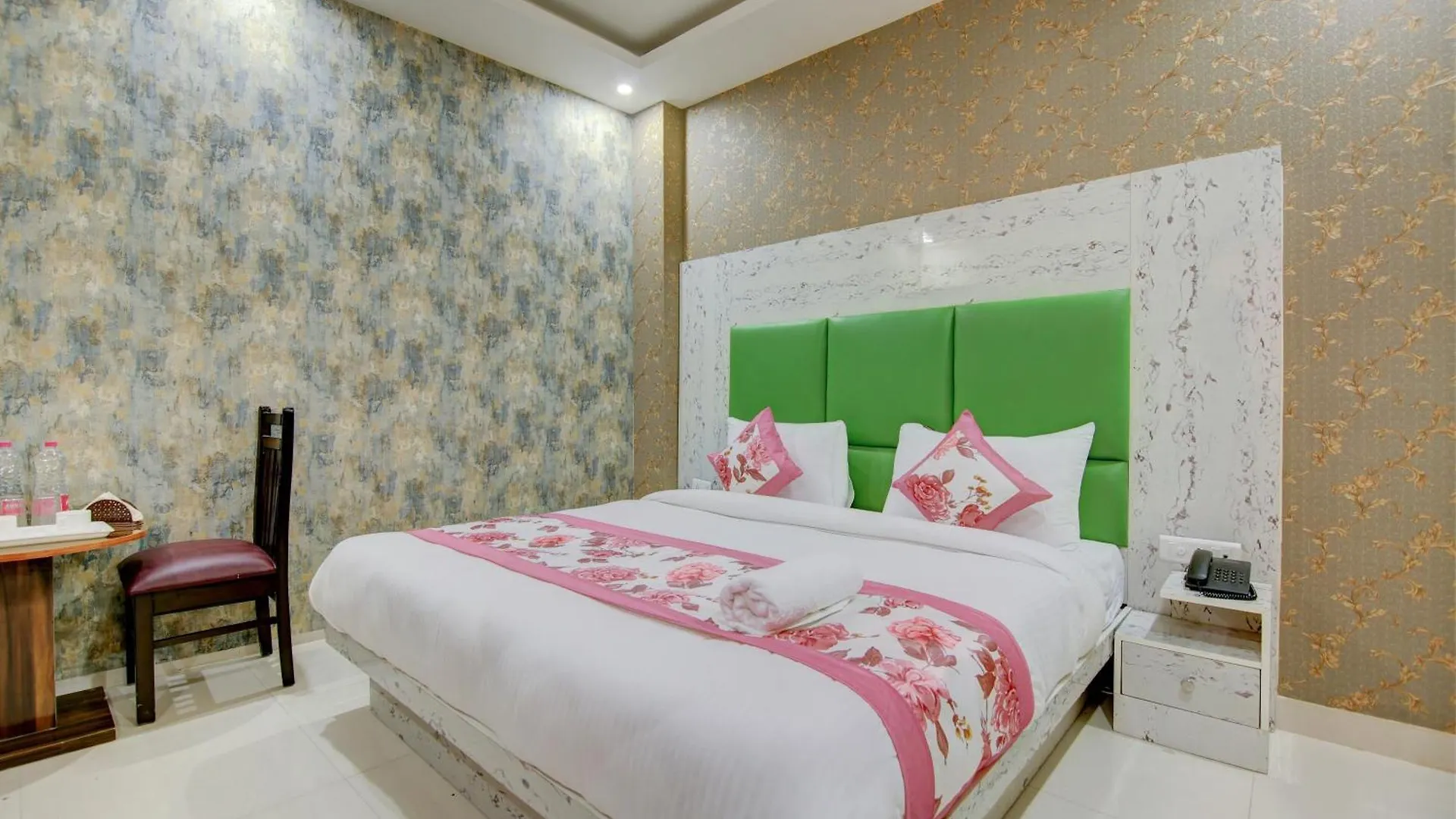 Hotel Smart Signature Delhi Airport 新德里